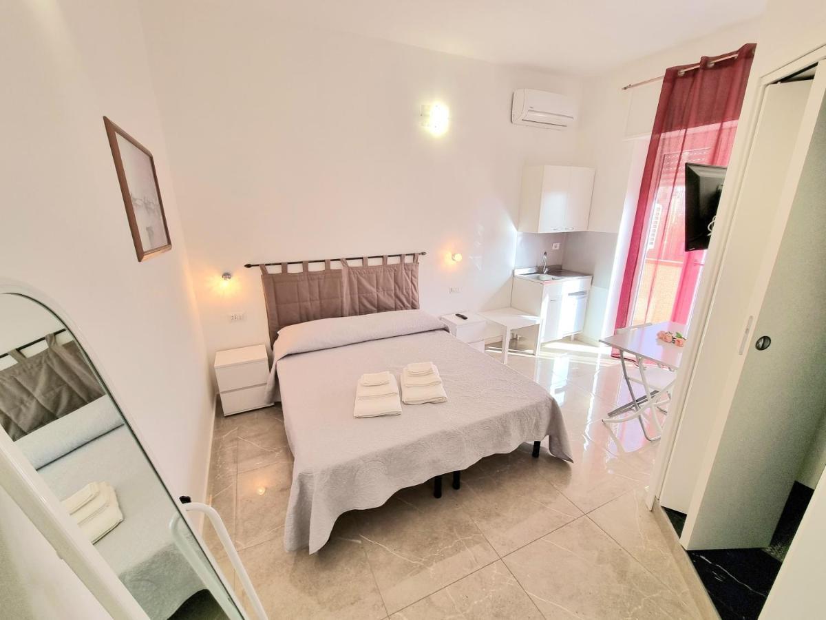 Entos Suite Cagliari Exteriér fotografie